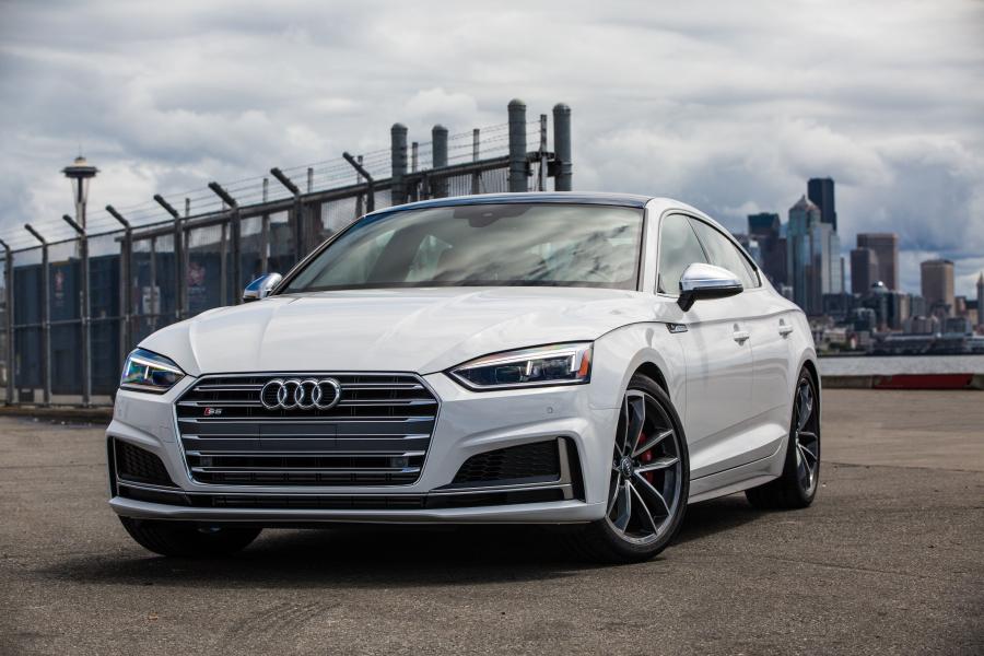  Audi S5 Sportback 2017 года  (NA) (фото 1 из 40)